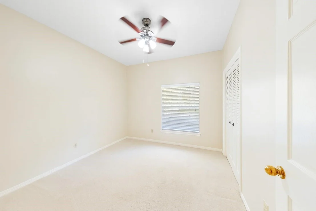 Photo of 15914 Meadowside Drive