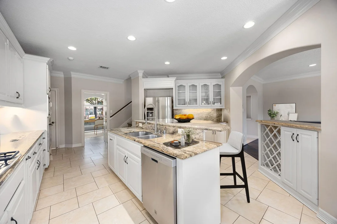 Photo of 17621 Shadow Valley Drive