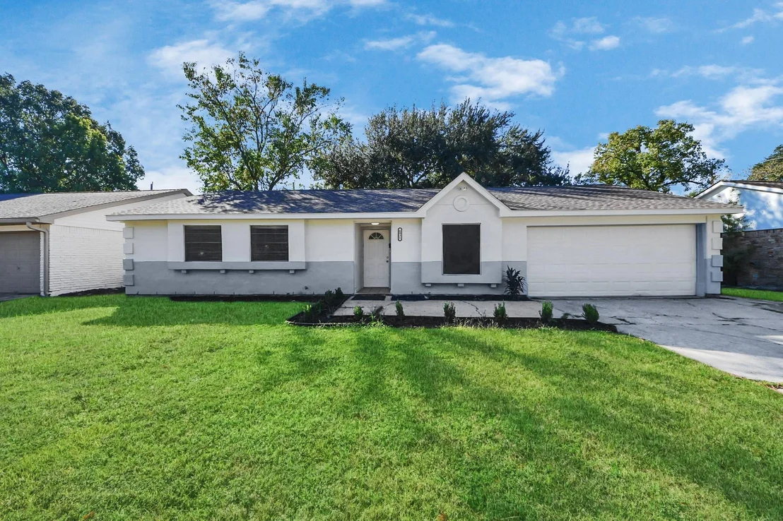 Photo of 6031 Dellfern Drive