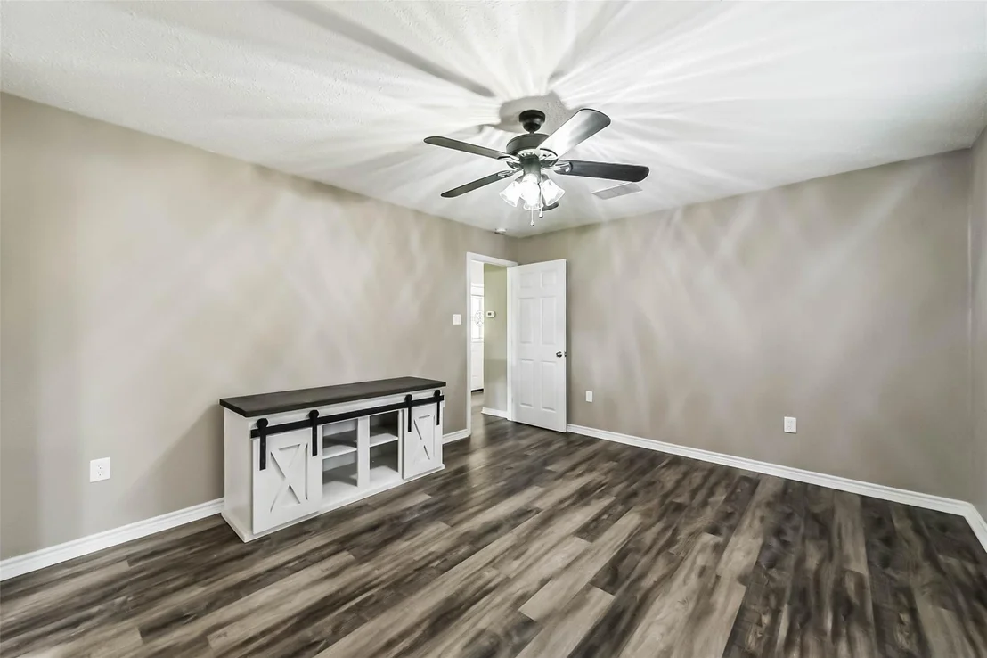 Photo of 7903 Parkglen Drive