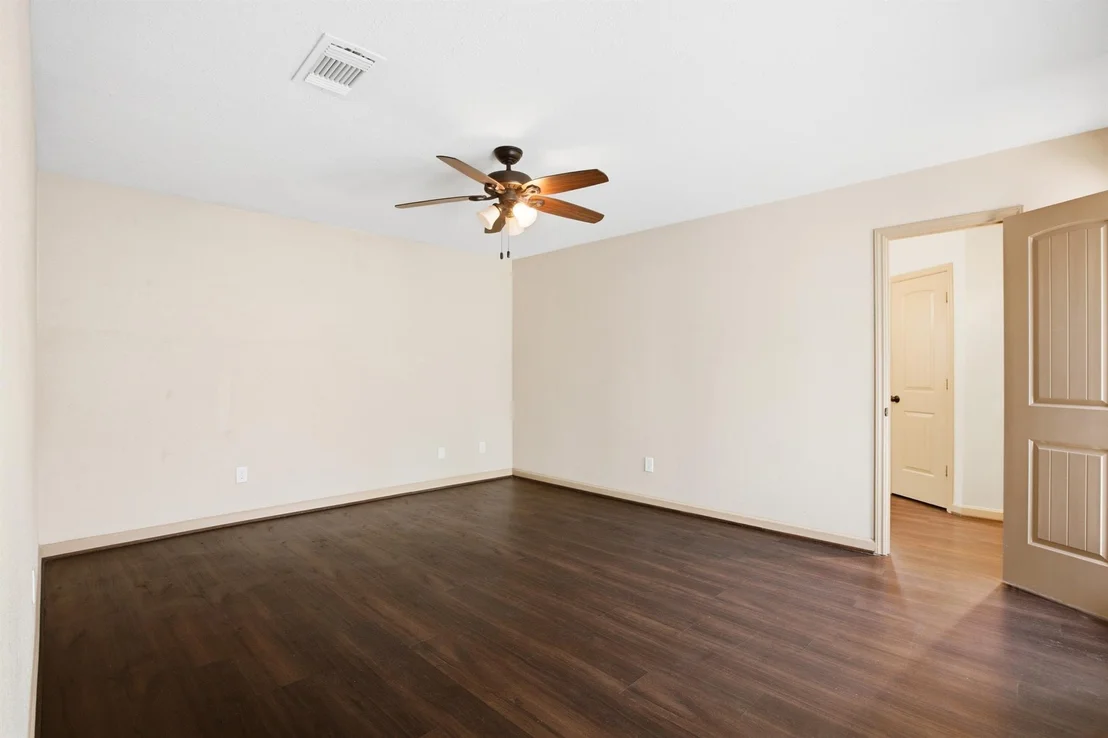 Photo of 1902 Wingleaf Drive