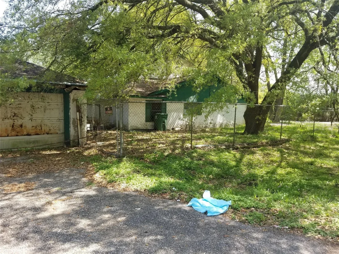 Photo of 854 Junell Street