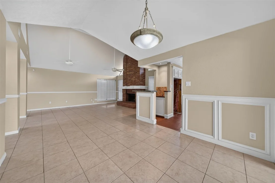 Photo of 22918 Glenover Drive