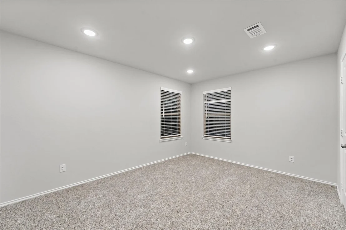 Photo of 190 Byrd Drive