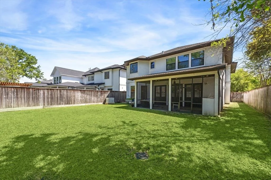 Photo of 1558 Hewitt Drive