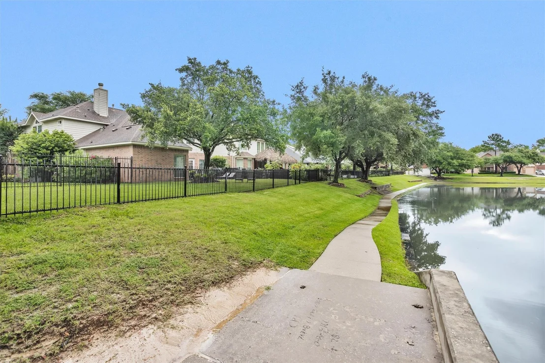Photo of 3234 Abbott Lakes Lane