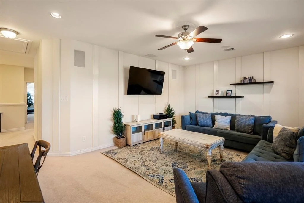 Photo of 7526 Laguna Lake Drive