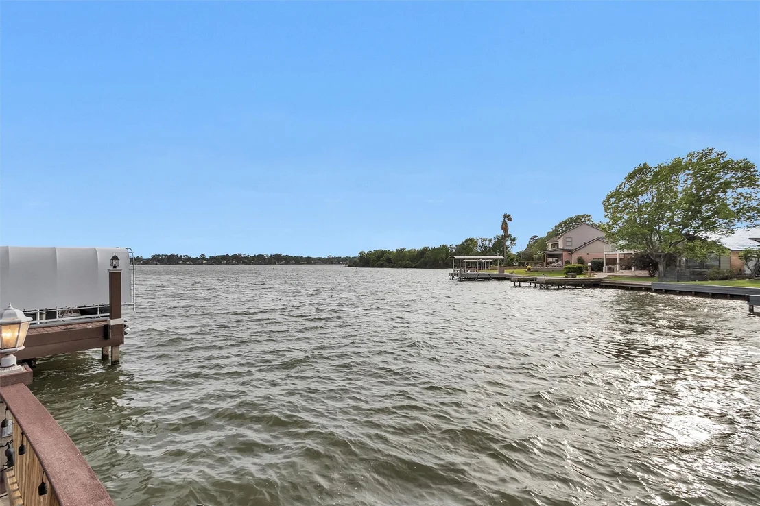 Photo of 3347 Torrey Pines Drive