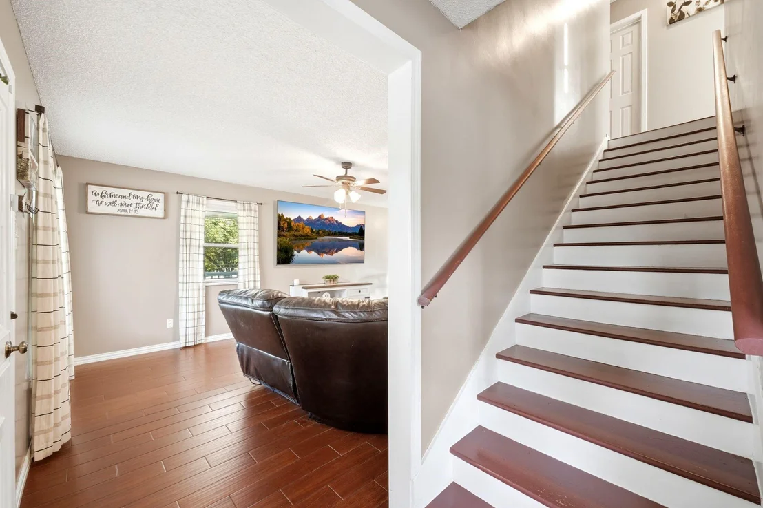 Photo of 133 Meadow View Boulevard