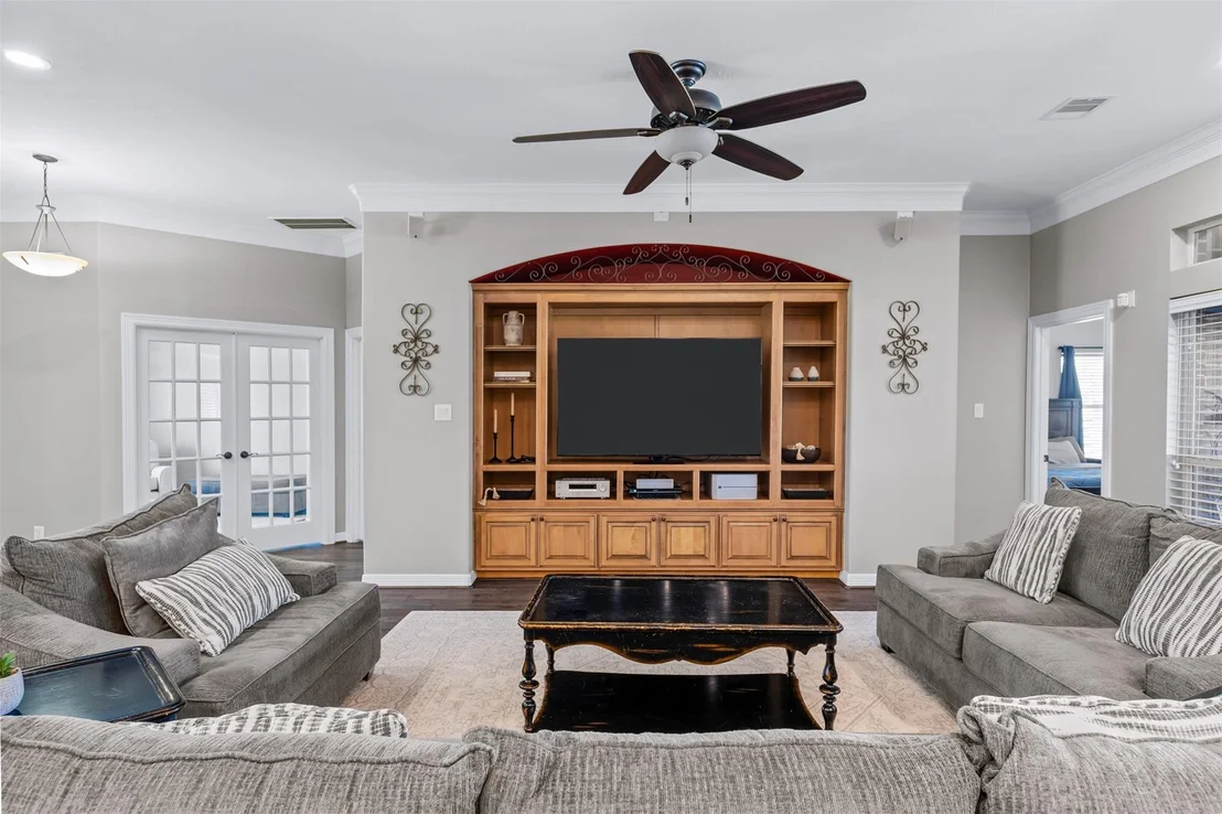 Photo of 3635 River Bend Drive
