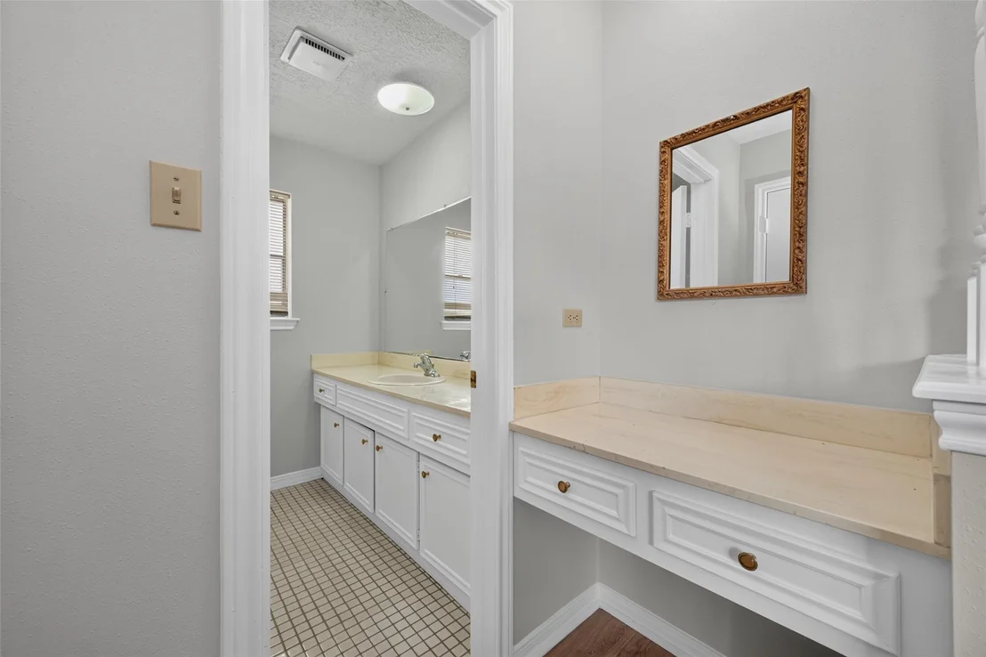 Photo of 25515 Stone Mill Lane