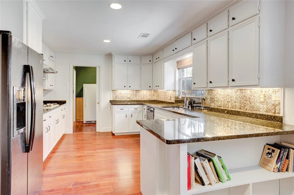 Photo of 7215 Alderney Drive