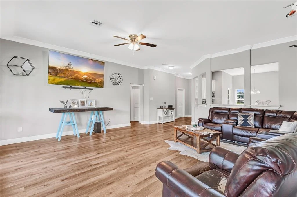 Photo of 412 Pebble Drive