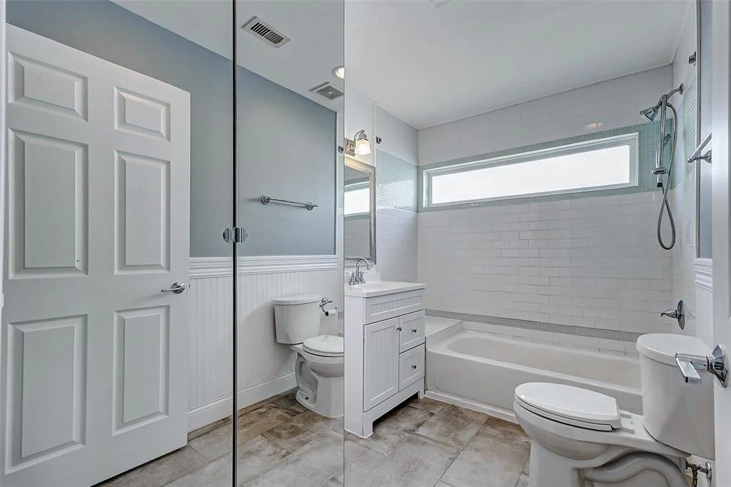 Photo of 7029 Saint Augustine Street