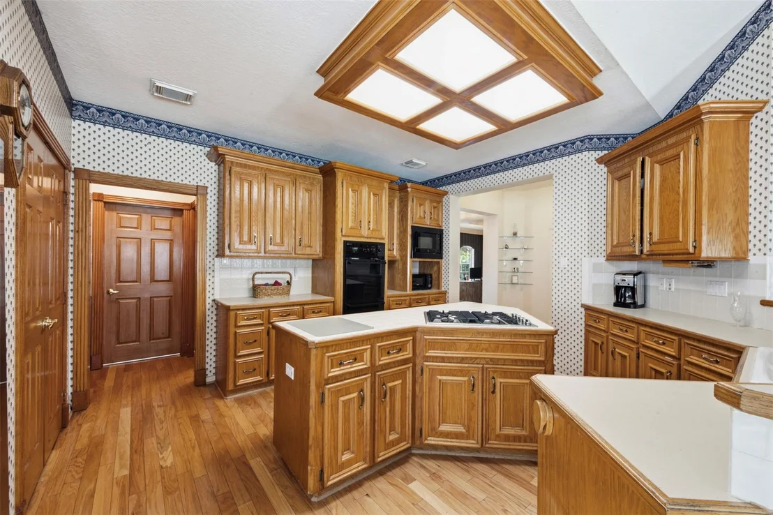 Photo of 7114 Centre Oaks Drive