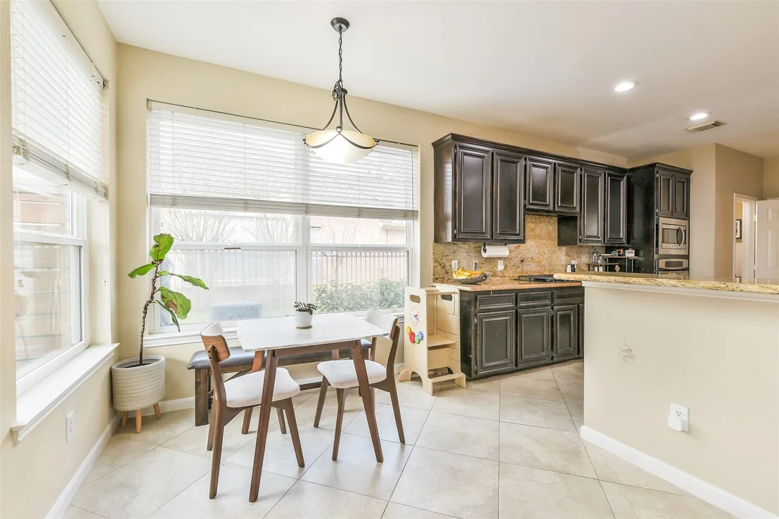 Photo of 3234 Shadowleaf Drive