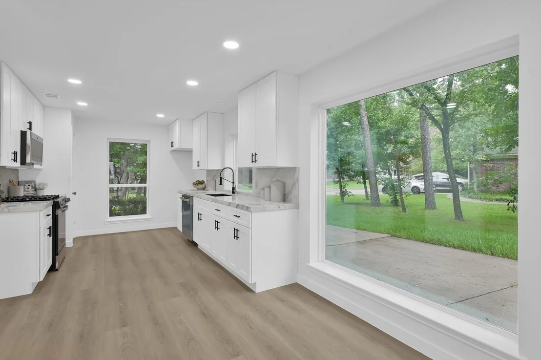 Photo of 70 Breezy Point Place