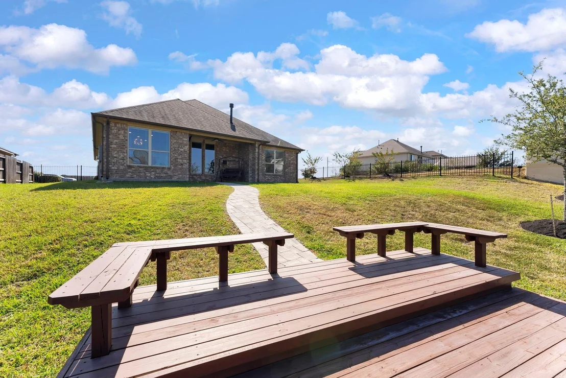 Photo of 3707 Lake Bend Shore Drive