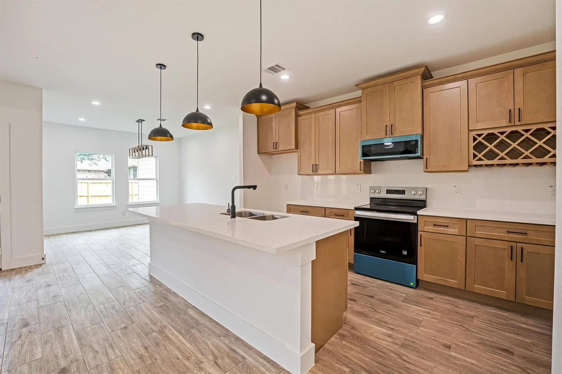Photo of 10510 Twin Circles Dr