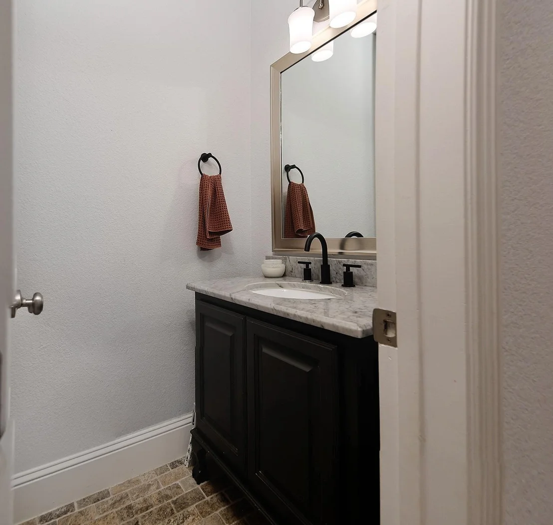 Photo of 55 Twin Ponds Place