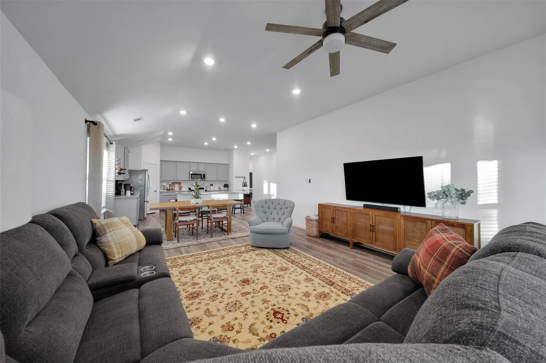 Photo of 5817 Hedwig Hill Lane