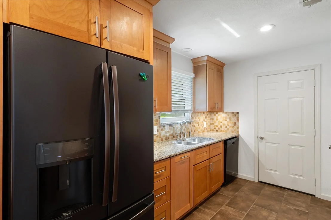 Photo of 217 Wellwood Lane