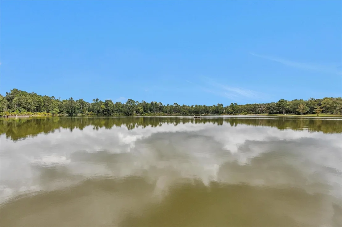 Photo of 328 Dogwood Forest Trail