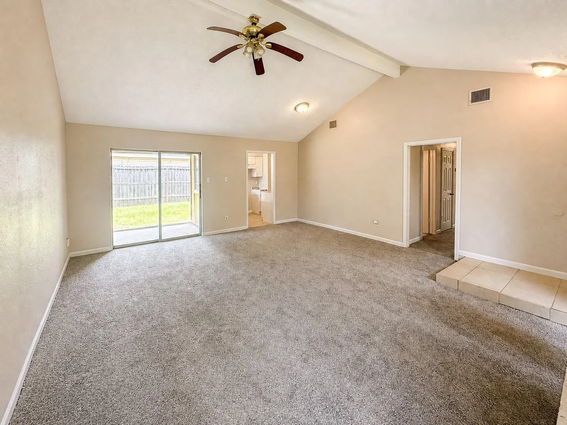 Photo of 8710 Parkway Forest Drive