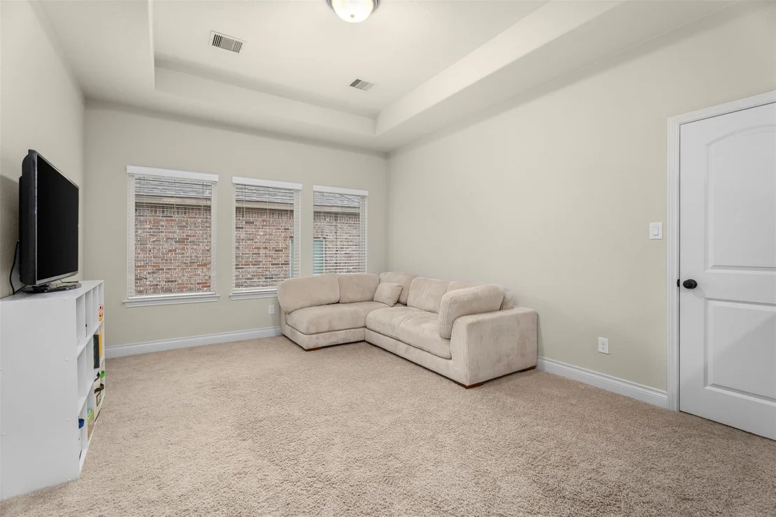 Photo of 27950 Arden Trail