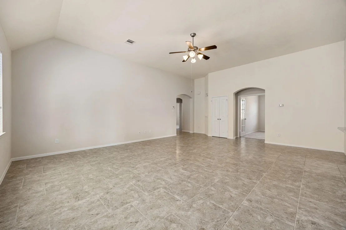Photo of 523 Bonbrook Lane