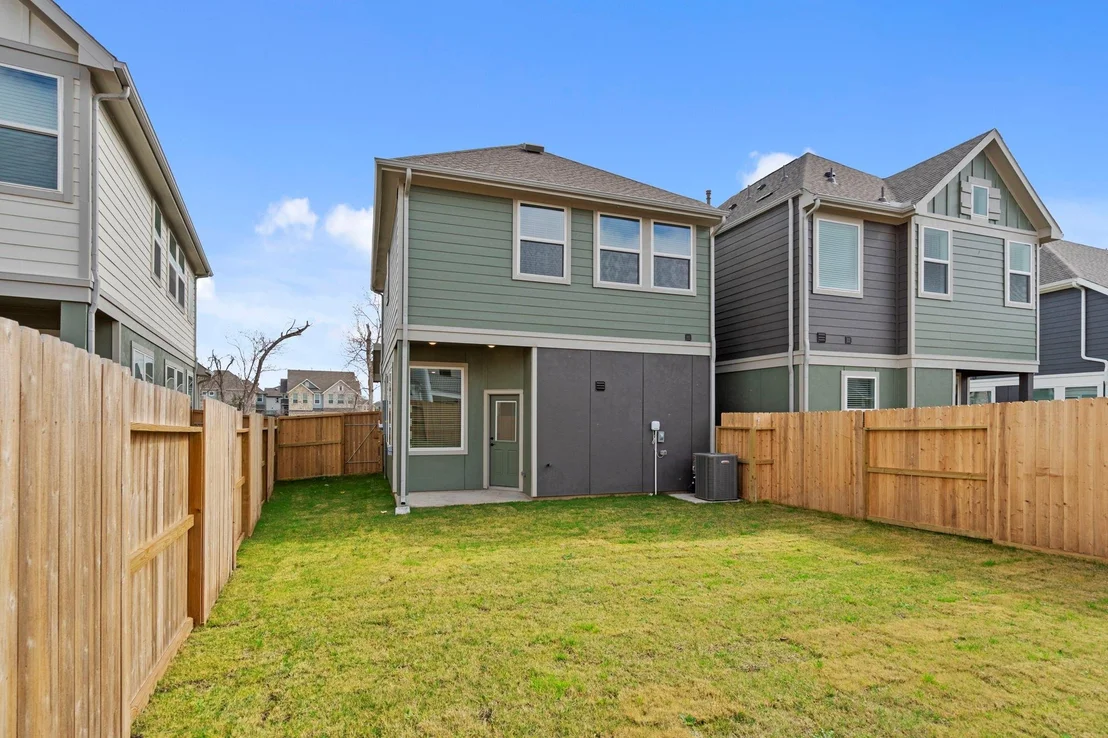 Photo of 2815 Brandon Bluff Bend