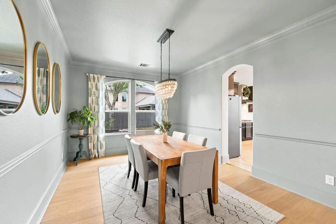 Photo of 17203 Inghram Lane