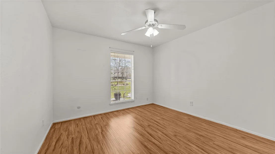 Photo of 1711 Woodhue Drive