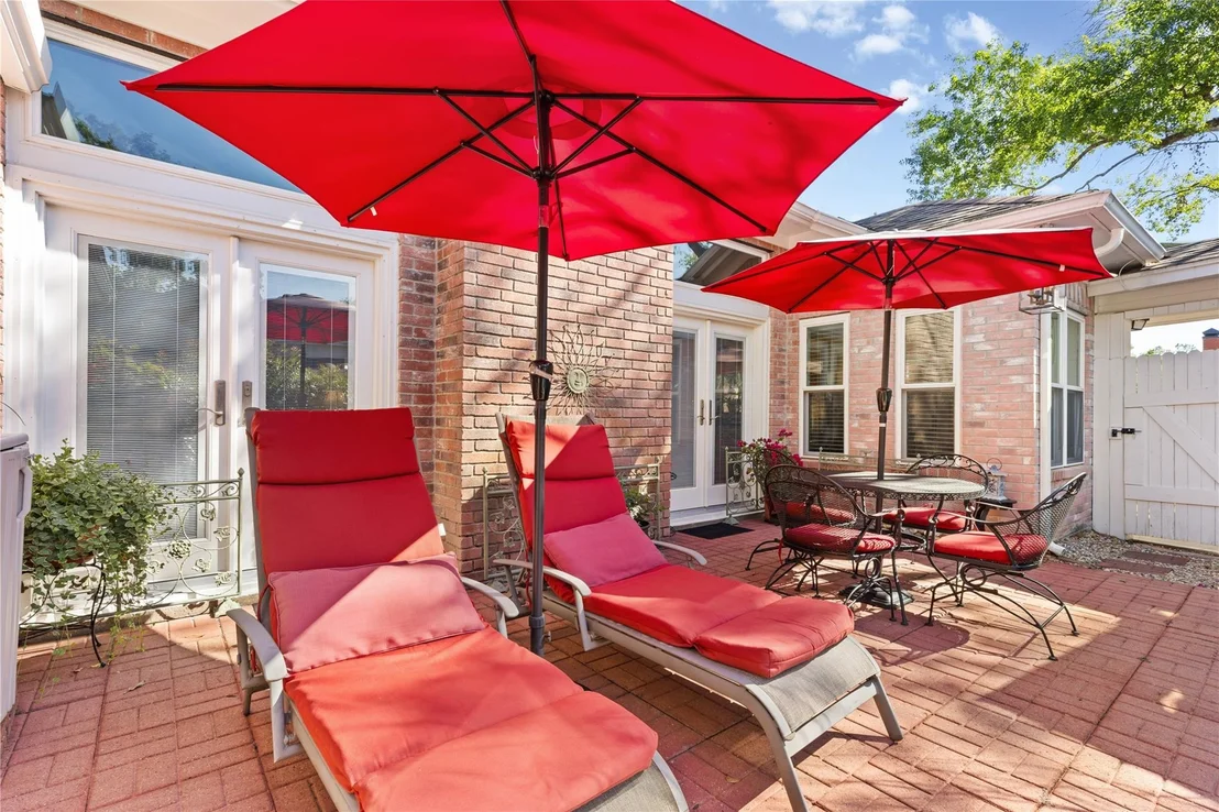 Photo of 3902 Haven Pines Drive