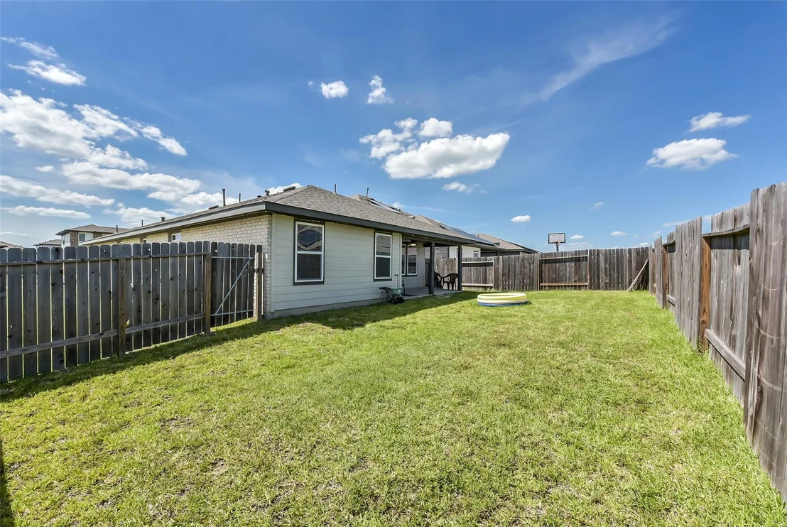 Photo of 7423 Ramsgate Cliff Lane