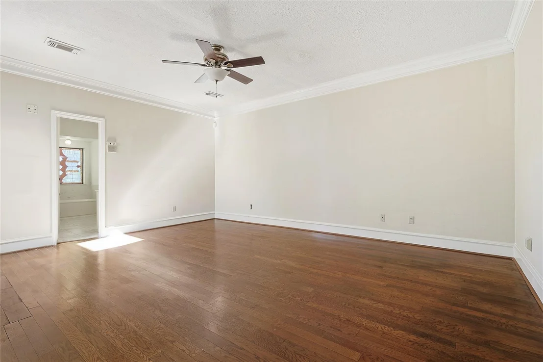 Photo of 7331 Athlone Drive