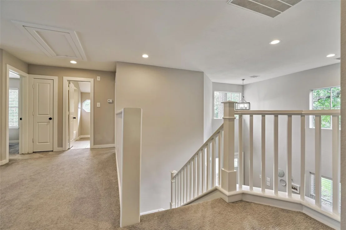 Photo of 38 E Gaslight Place