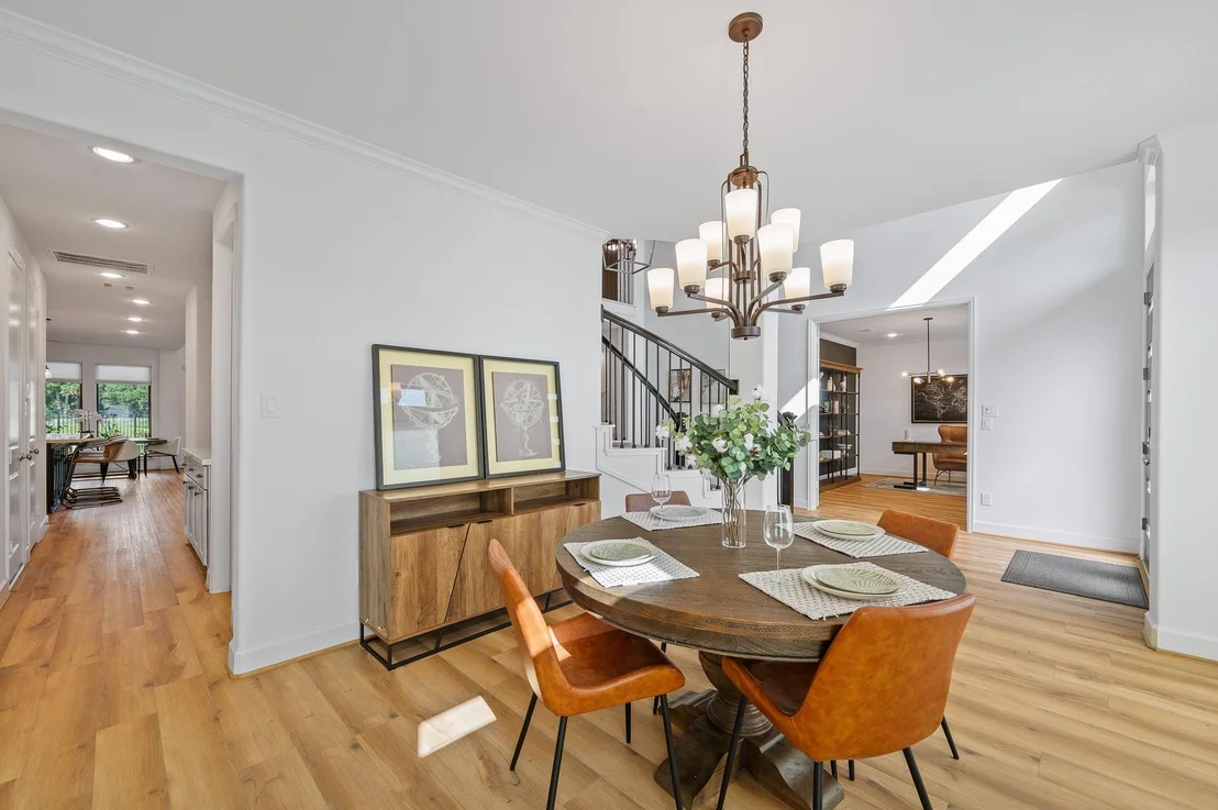 Photo of 6618 Mirabeau Lane