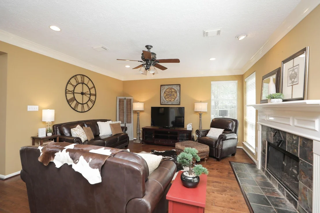 Photo of 427 W North Hill Drive