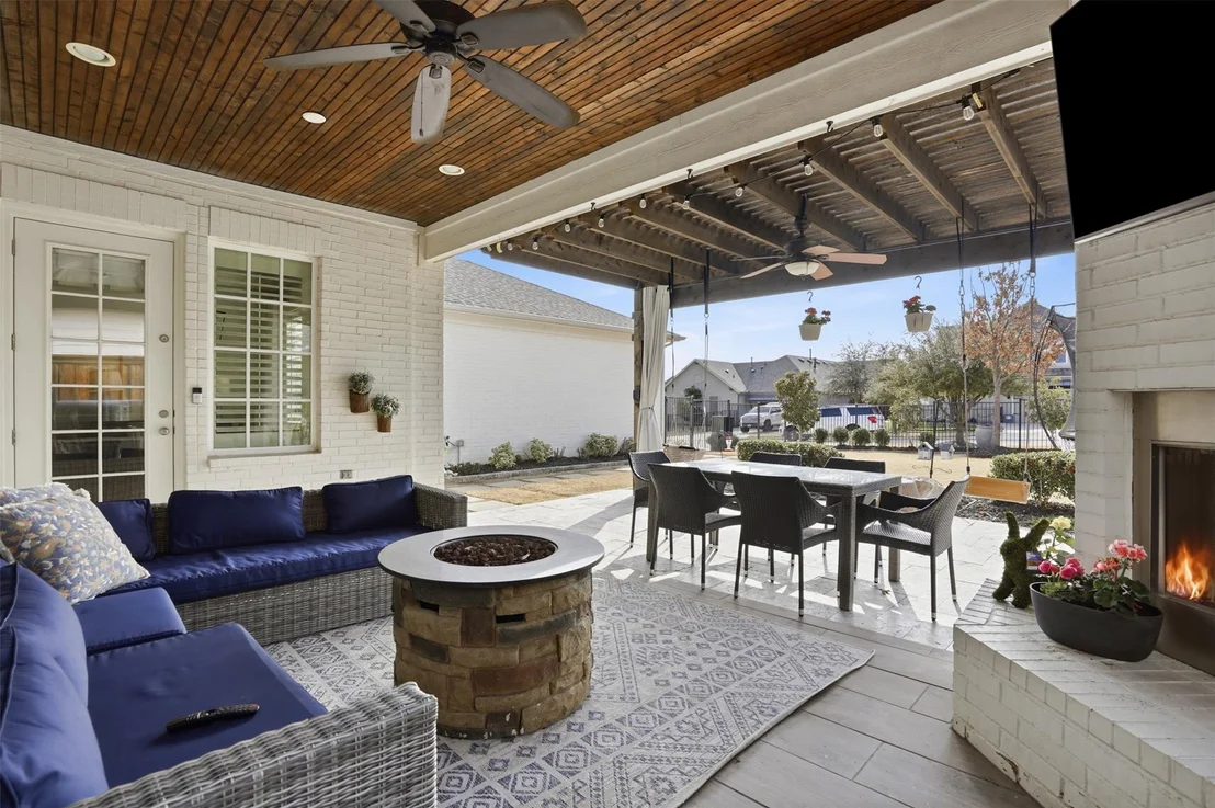Photo of 1837 Quiet Oak Place