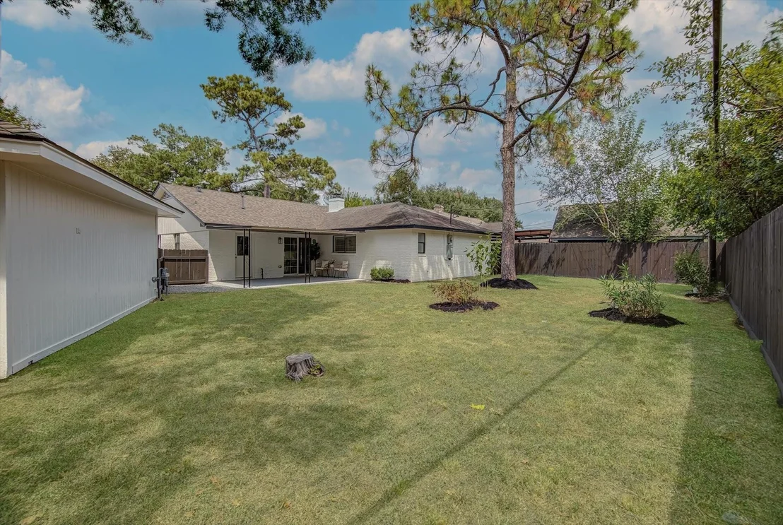 Photo of 5831 Birchmont Drive