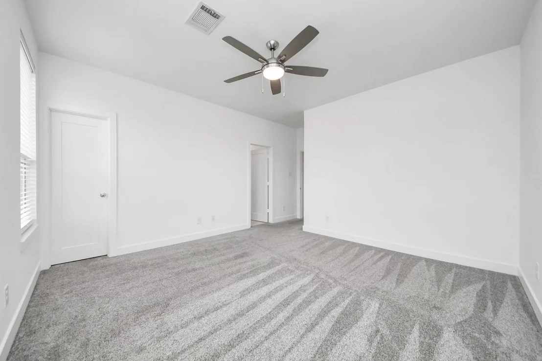Photo of 18527 Centro Row