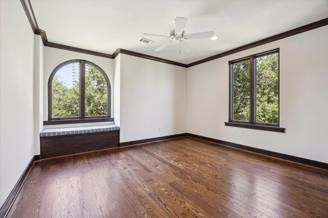 Photo of 2101 Dickey Place