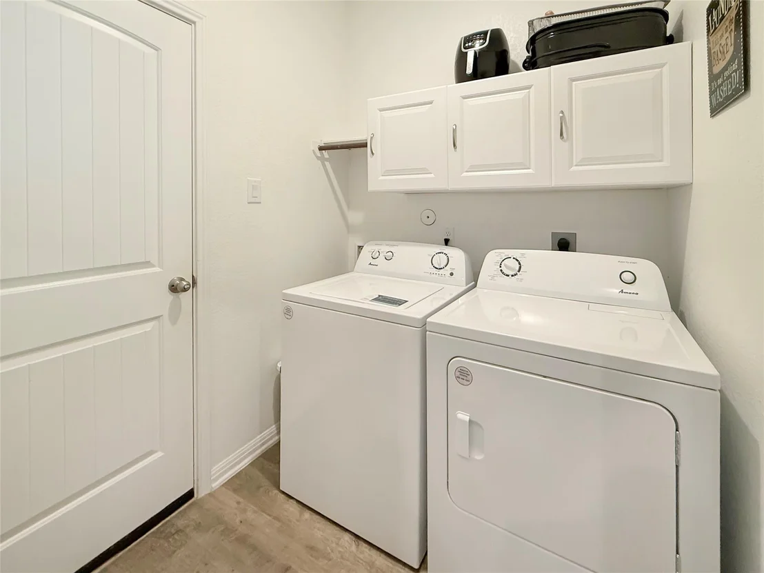 Photo of 209 Bryan Way