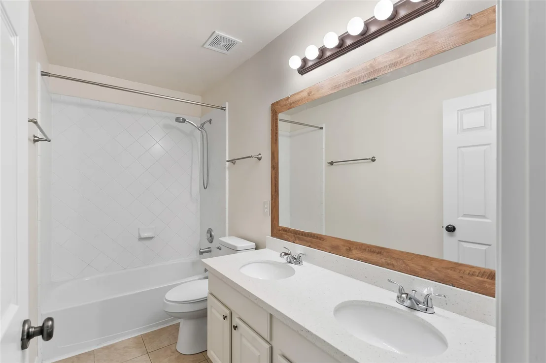 Photo of 18634 Summercliff Lane