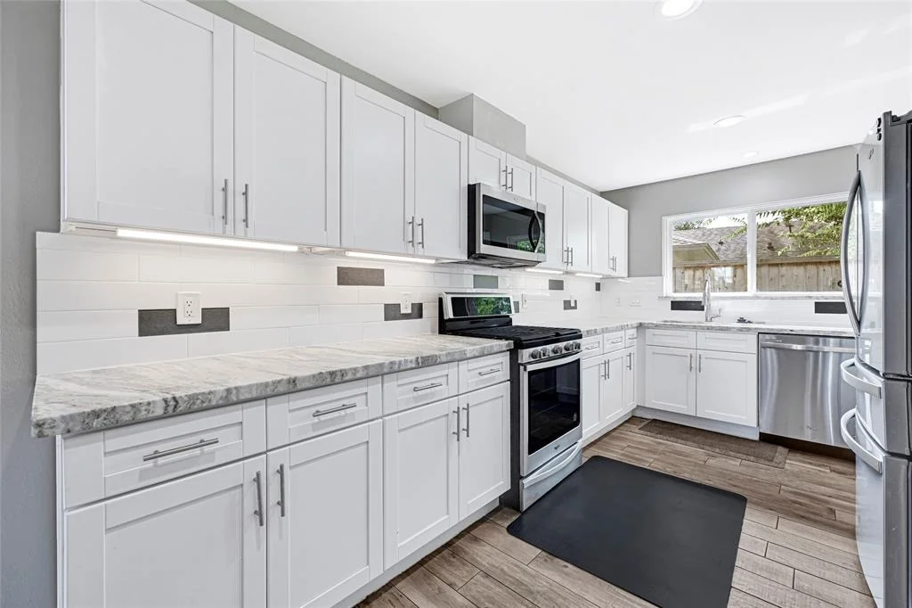 Photo of 5234 Saxon Drive