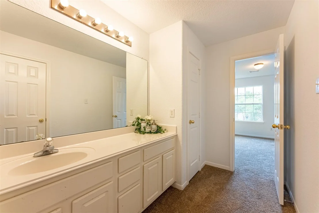 Photo of 21706 Spring Vine Lane