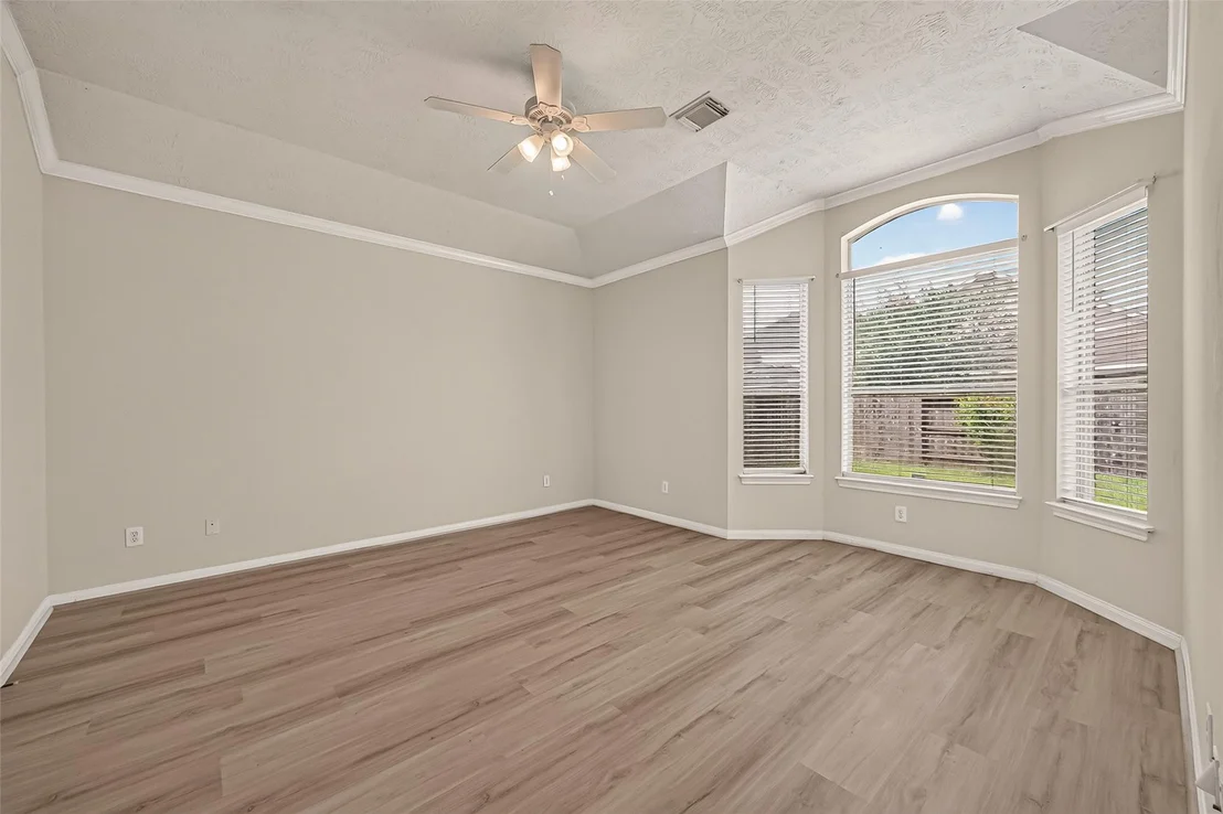 Photo of 14207 Rolling Hills Lane