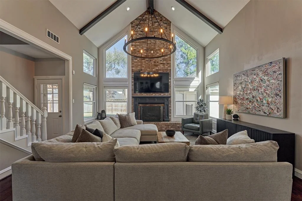Photo of 24614 Northcrest Drive