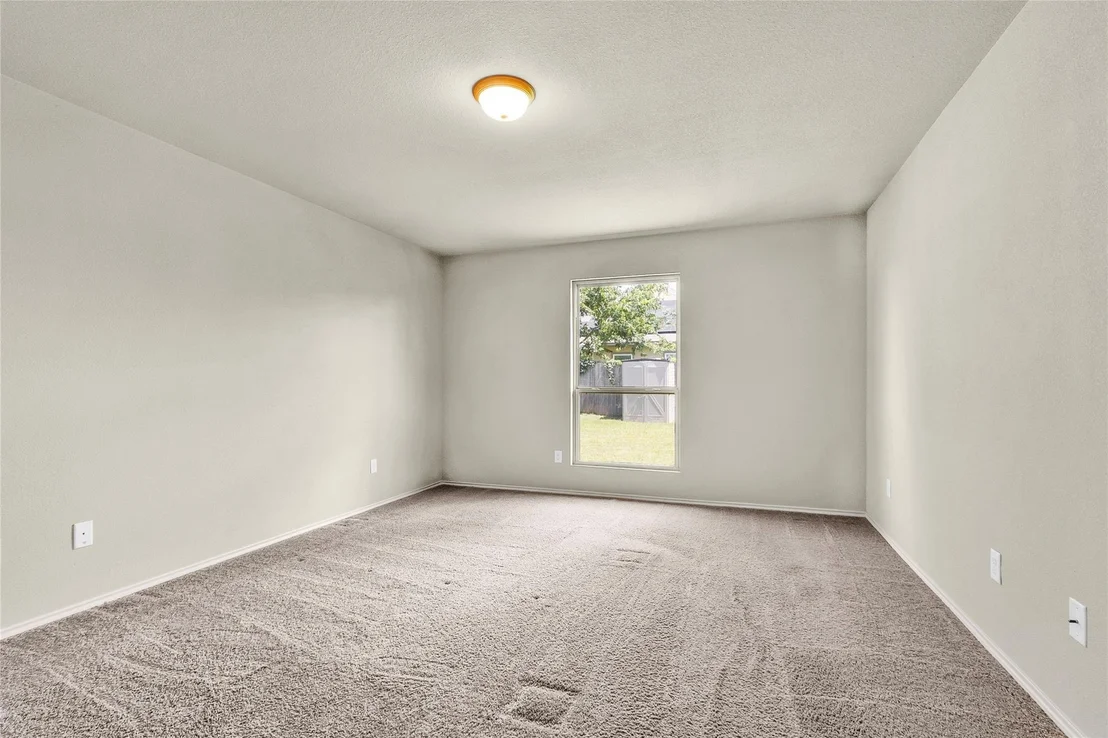 Photo of 704 Mockingbird Street